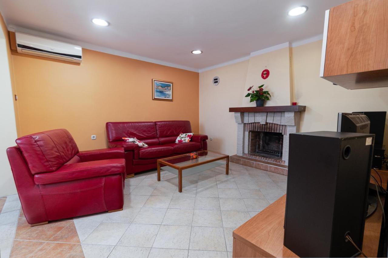 Apartments With Wifi Rijeka - 7825 外观 照片